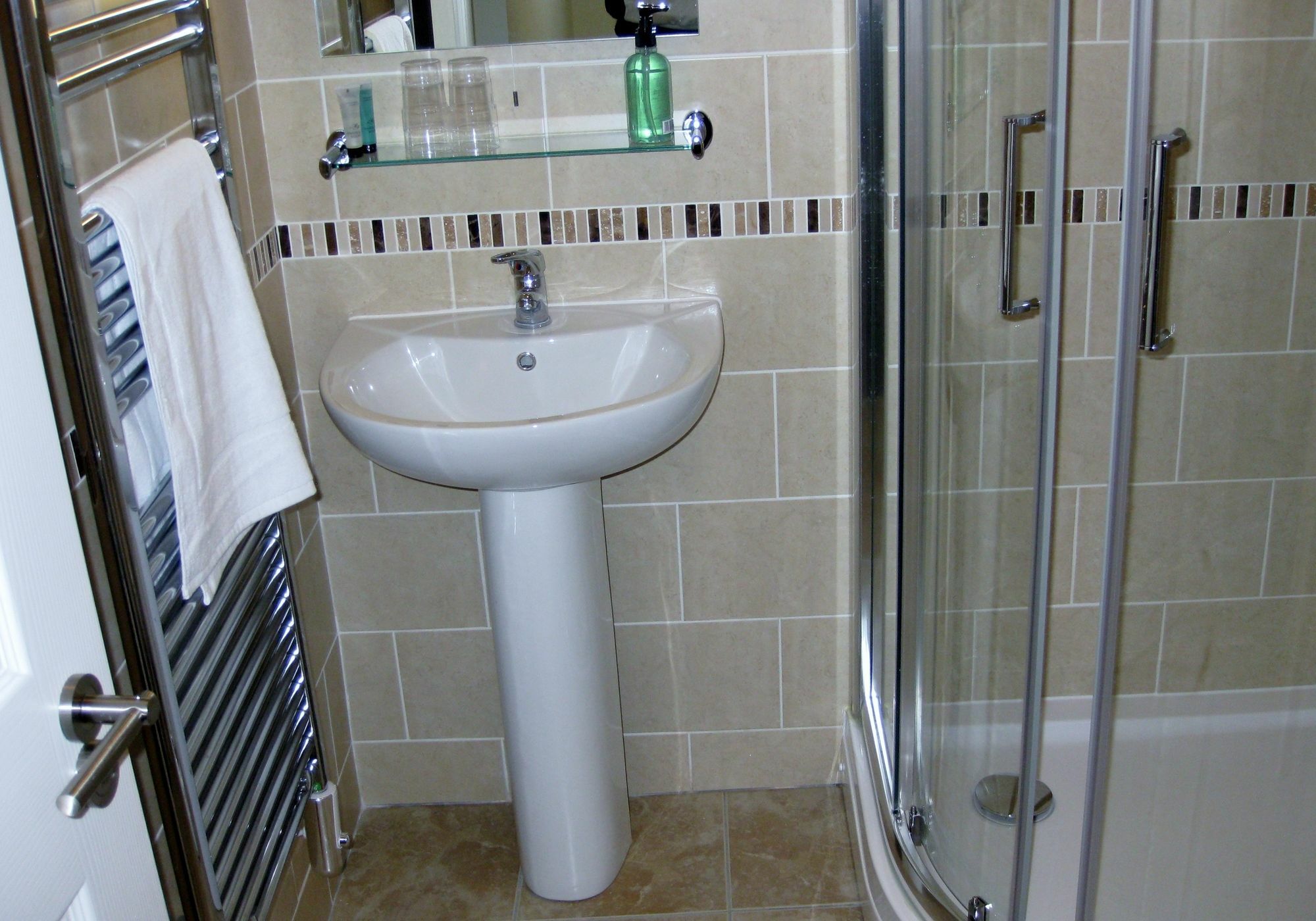 Austins Guest house Cardiff